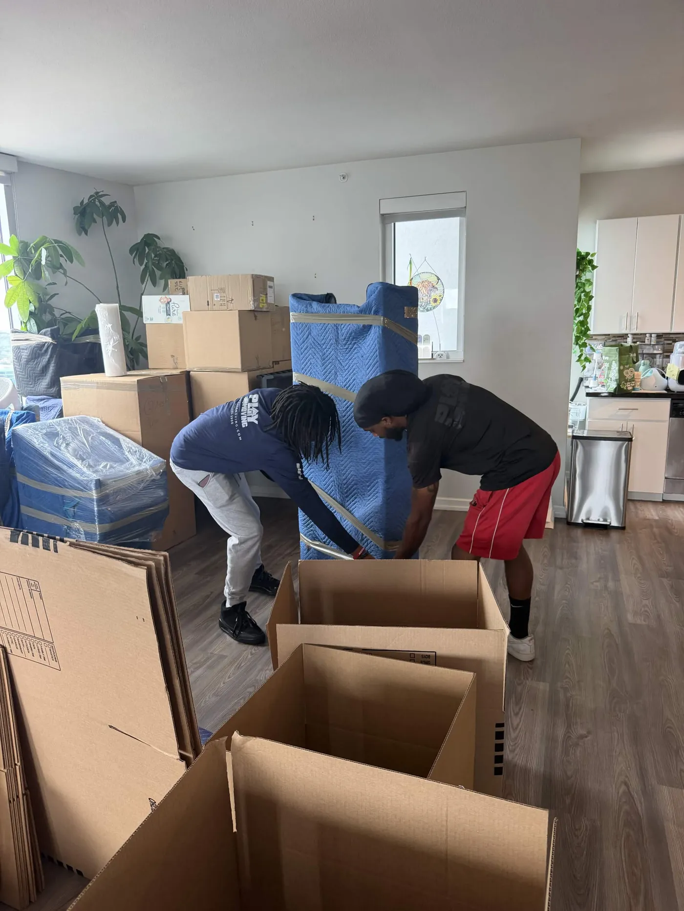 How to Pack Fragile and Specialty Items for a Move